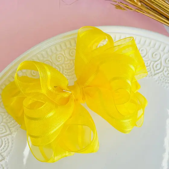 Laço infantil / Laço médio /Laço amarelo /Laço delicado /Laço de festa / Laço de organza