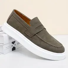 Sapato Masculino Mocassim Loafer Camurça Luxo Café Sola Alta