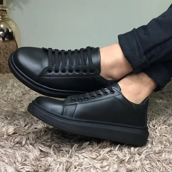 Tenis Sneaker Masculino Preto All Black Sola Alta Oversize Mais Alto Flexivel Confort