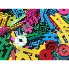 BRINQUEDO DE MONTAR INFANTIL C/750 PEÇAS SUPER DIVERTIDAS E SEGURAS  -  TAMANHOS E CORES DIVERSAS