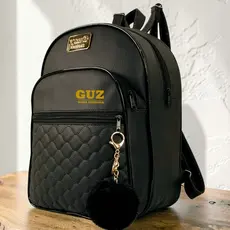 Bolsas Mochila Feminina 3 Zíperes Couro Sintético Com Pompom - Estilo Casual e Moderno