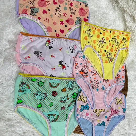 Kit 6 Calcinhas Infantis de Algodão Feminina Menina Cores Variadas Confortáveis