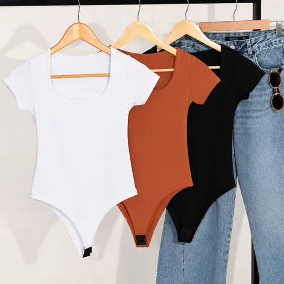 Kit 3 Body Feminino Decote Quadrado Manga Curta Tecido Suplex Moda Verão Tendência