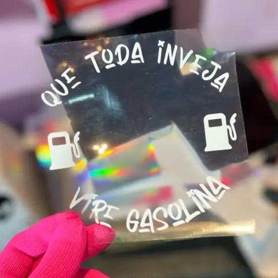 Adesivo que toda inveja vire gasolina