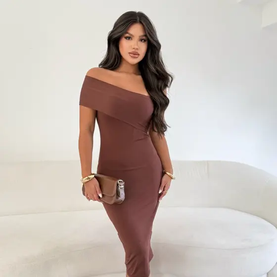 Vestido Feminino Midi Com Bojo Tomara Caia Faixa Elegante Estiloso