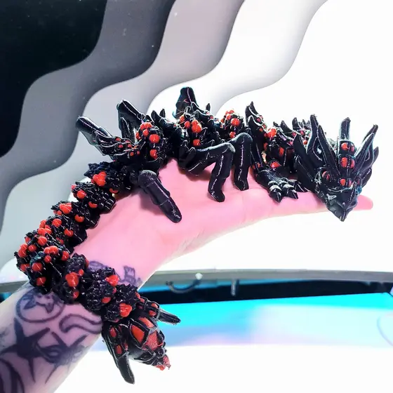 Dragão Viúva Negra Flexível Articulado Presente e Decoração Dark Brinquedo