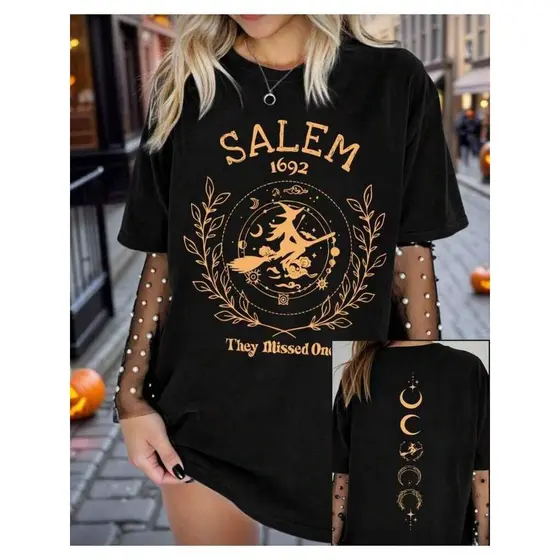 Camiseta Feminina Halloween Bruna Salem 1692 Retro Frente e Verso Estampada Casual Moda Festa Blusa Divertida