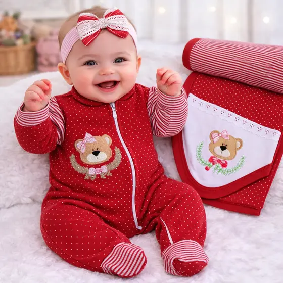 Saída Maternidade Bordada de Ursinha  Encanto 3 Peças – Macacão, Manta e Luva Roupa de bebe