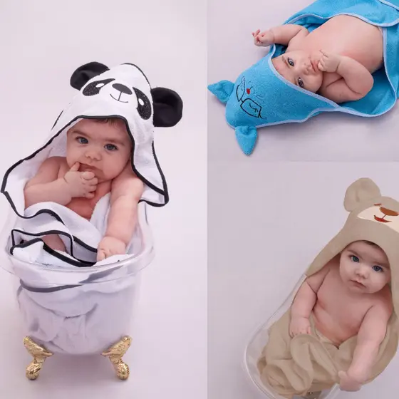 Toalha Felpuda Infantil com Capuz Bordada de Bichinho 70x70cm Enxoval de Bebe Roupa de bebe