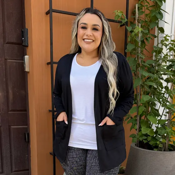 Cardigan Feminino Plus Size em Lanzinha Confortável