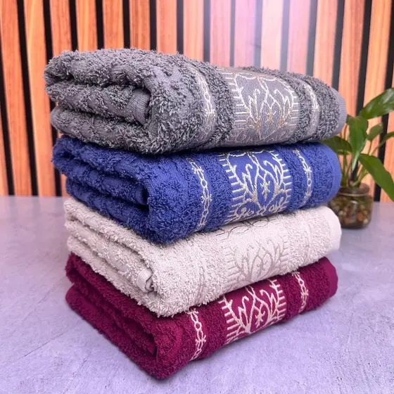 Kit 4 Toalhas de Rosto Luxo Premium Grossa e Bordada Felpuda 48x76cm Ultra Macia 100% Algodão Puro