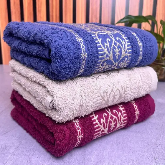 Kit 3 Toalhas de Rosto Luxo Premium Grossa  Bordada Felpuda 48x76cm 100% Algodão