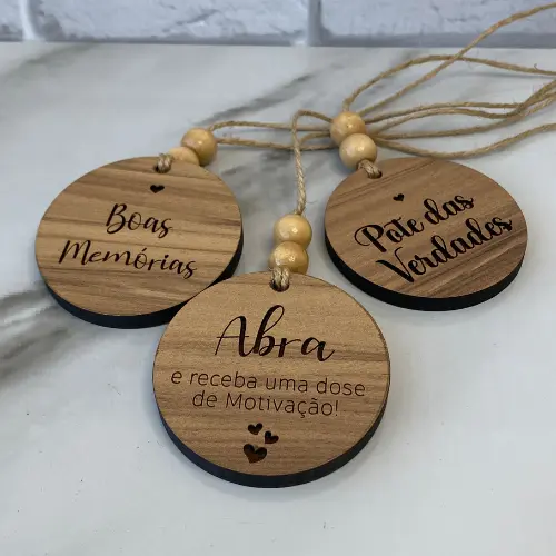 Kit 3 Plaquinhas Personalizada de Madeira