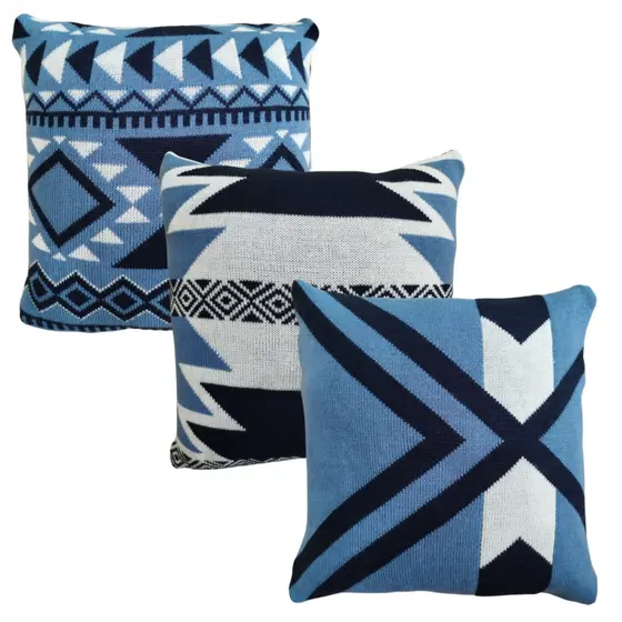 Kit 3 Capa de Almofada 45x45 Tricô Decorativa , Sofá Poltrona Sala Quarto , Offwhite ,Azul Claro e Marinho