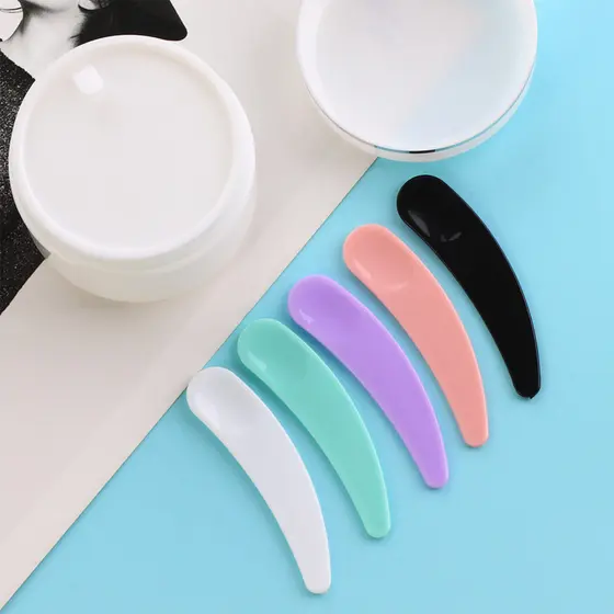 1 Mini Espátula Cosmética Redonda Máscara De Maquiagem Creme Facial