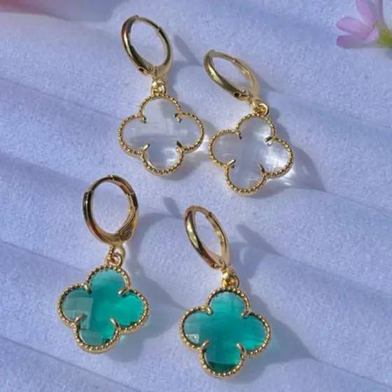 Brinco Trevo Brincos Prata Pingente Dourado Aniversário Delicado Lindo Acessórios Brincos Feminino