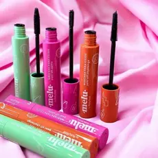 Rímel Melu by Ruby Rose Volume e Alongamento Instantâneo - Mascara de Cilios
