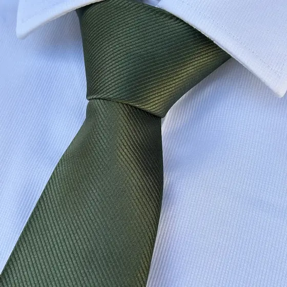 Gravata Verde Oliva Slim e Semi Slim Masculina Para Padrinhos de Casamento