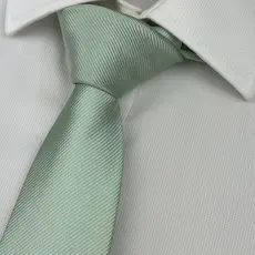 Gravata Verde Menta Masculina Semi Slim e Slim Quadriculada e Riscadinha Para Padrinhos