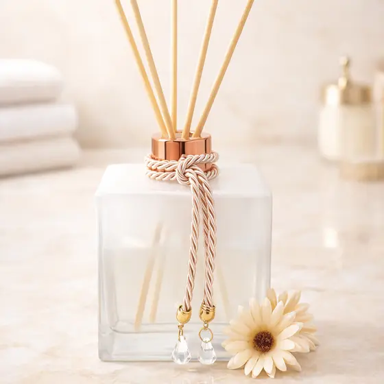 Aromatizador de Ambiente em Vidro Cubo Branco Degrade 250ml