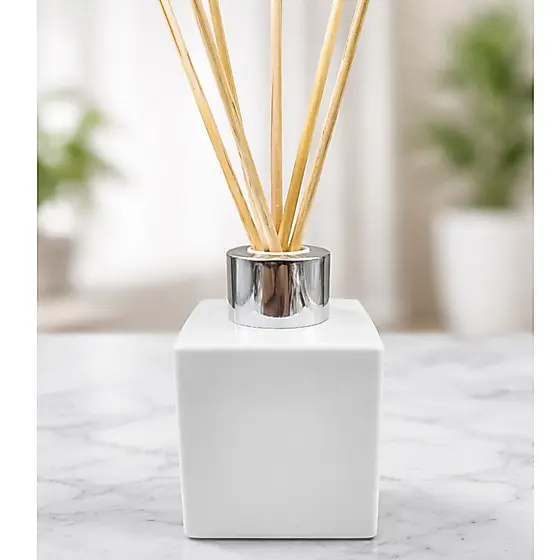 Difusor 100ML Vidro Branco - Aromatizador de Ambiente