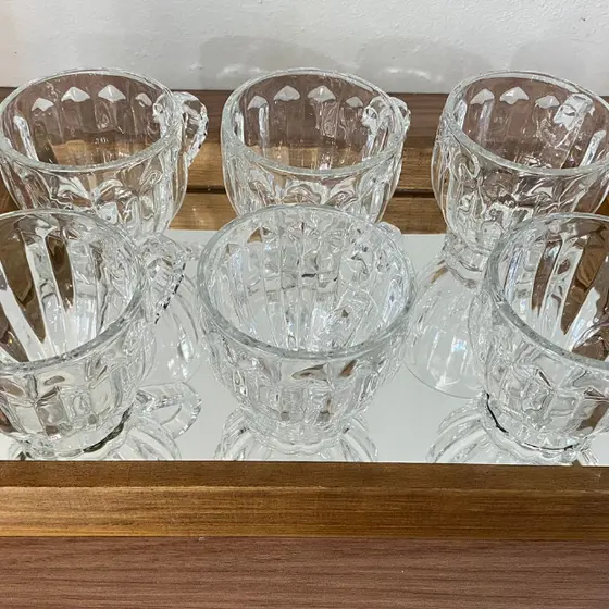 Jogo de xicaras cristal Lyor  bandeja de espelho. Conjunto de xicara de café