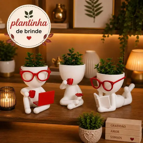 Kit decorativo com 3 mini vasos de planta Robert LENDO-TOMANDO CAFÉ- COM NOTEBOOK -Decoração casa-sala- presente.