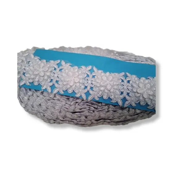 Renda de tule Bordado Sutache 3D ref2541 peça com 4 ou 9 metros