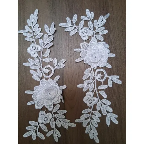 Aplicação Guipir Branca 3D para costura artesanal 3 pares
