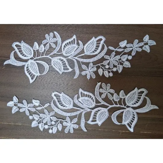 Aplicação de Guipir Branca 9,5 cm- 29 cm