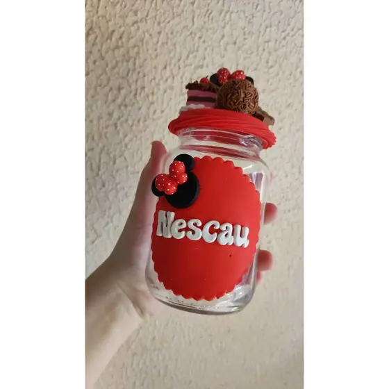 Pote de Nescau da Minnie Decorado em Biscuit