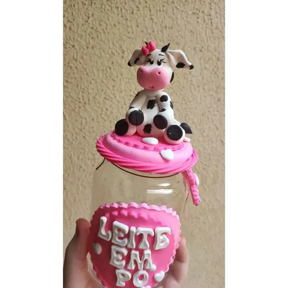 Pote Leite em Pó Bichinhos da Fazenda Vaquinha Decorado em Biscuit Cantinho do Café