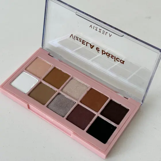 Paleta de Sombras Vizzela é Básica - Vizzela