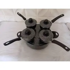 cuscuzeira drone com 4 Cuscuzeira Individuais na cor preto craqueada.