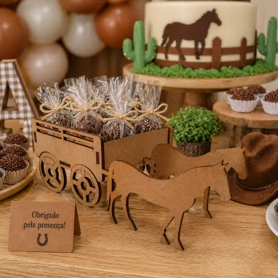 KIT 10 Cachepot Carroça Decorativa MDF com 2 Cavalos Centro de Mesa Festa Junina Aniversário