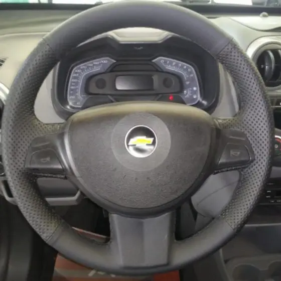 capa de volante costurada agile/montana com air bag
