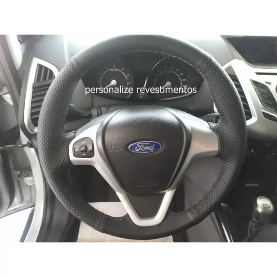 capa de volante costurada new fiesta