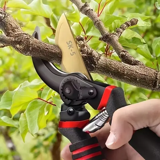 Tesoura Poda Jardim Profissional 8.5" Titânio Bypass Ergonômica Serviço Pesado Cabo Macio Produ