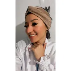 faixa de cabelo com brilho cores diaponiveis Pink e preto