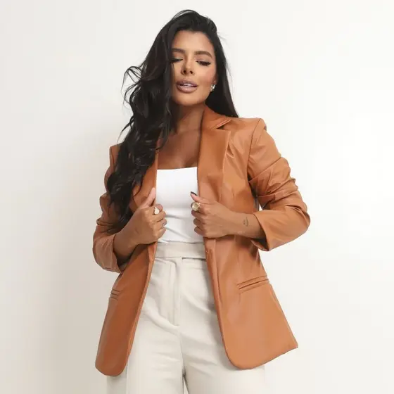 Blazer Feminino Em Couro Alongado Premium Com Botão Frontal Único Elegante Moda Social Terninho