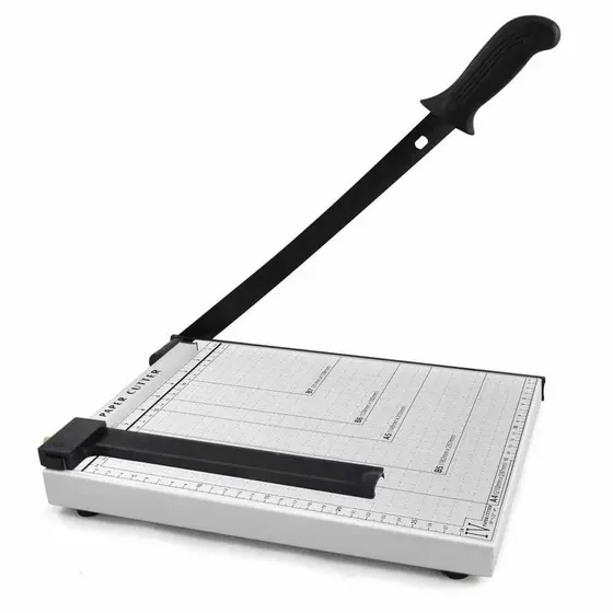GUILHOTINA CORTADOR DE PAPEL A4 PARA 10 FOLHAS COM ALINHADOR E BASE EM AÇO 30CM