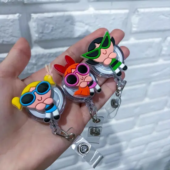 Roller Clip porta crachá retrátil Meninas Superpoderosas kit decorado docinho florzinha lindinha