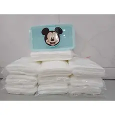 Toalha umedecida Premium 500uni + Porta lenço Mickey ou Minnie
