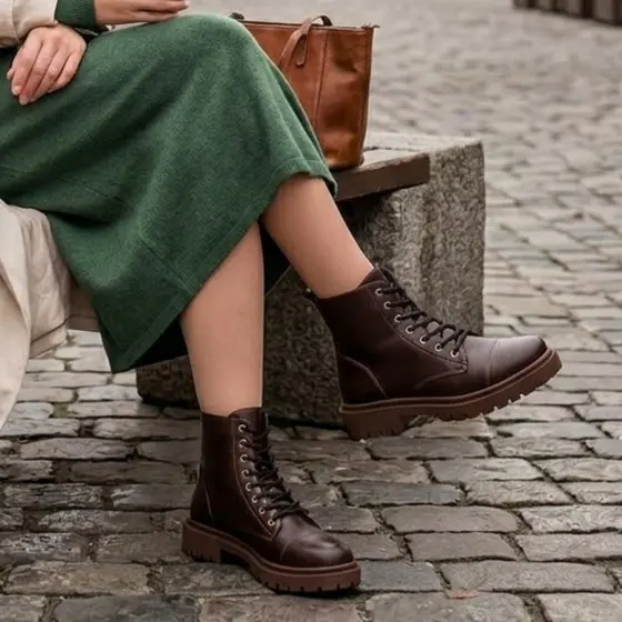 Coturno Militar Feminino Tratorado Plataforma Bota Cano Curto Confortável Macia 5001