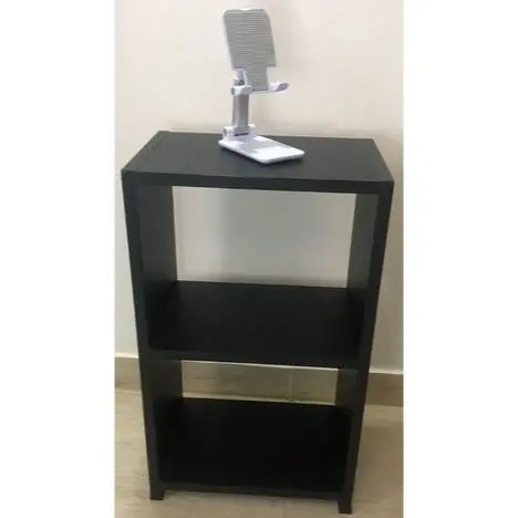 Mesa De Cabeceira Com Fundo Parcial  Para Quarto Sala Escritório Não Balança Preto Branco ou Cru