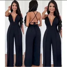 Macacão Feminino Envelope Pantalona decote V e fendas nas pernas
