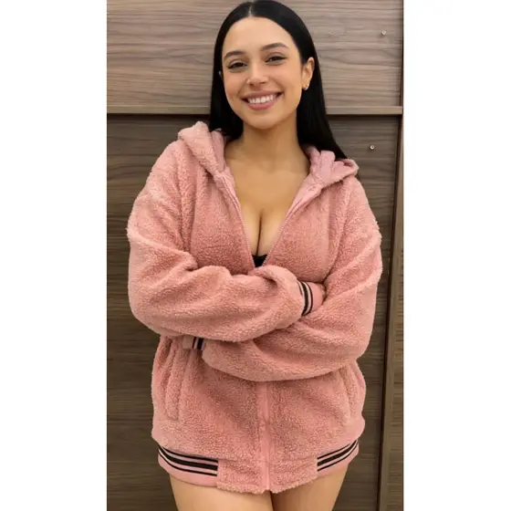 casaco jaqueta feminina pelinho com capuz e bolso no2209