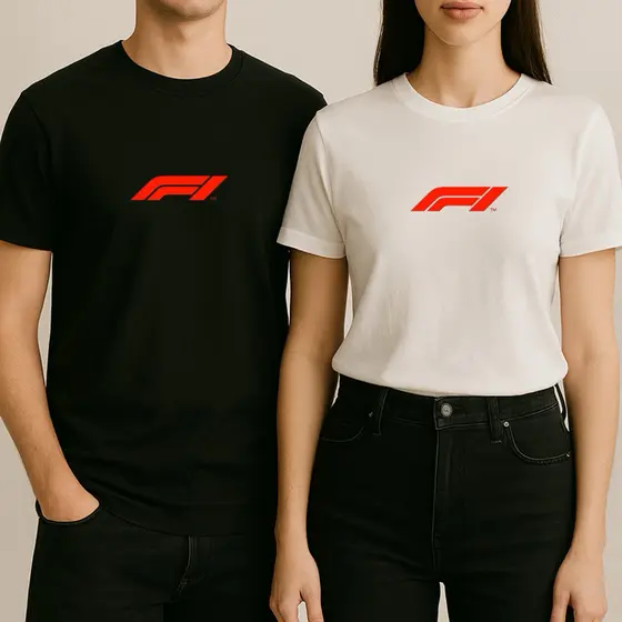 Kit 2 Camisetas Formula 1 Kit Camiseta Branca E Preta F1 Para Casais E Amigos 100% Algodão Premium