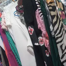 lote de 5 blusas a escolher tamanho p m g gg