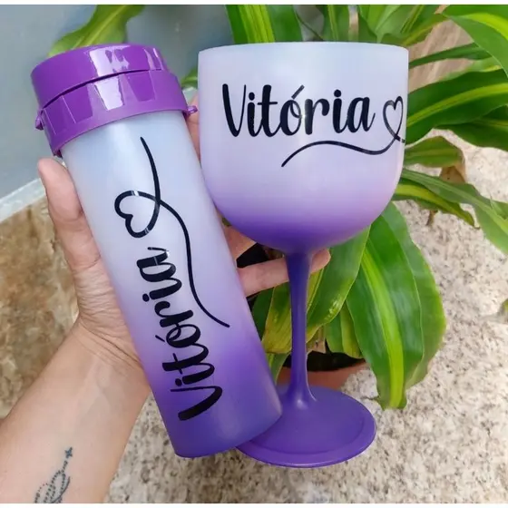kit Taça Gin e Garrafa Personalizada
